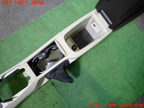 1UPJ-9230897540]ボルボ・V40(MD4204T)センターコンソール 中古_2