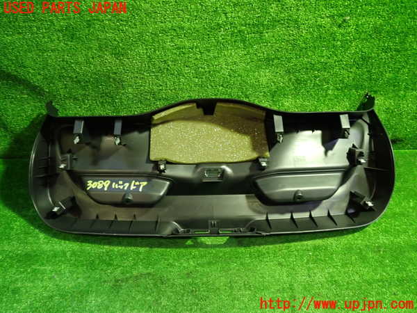 1UPJ-9230891578]ボルボ・V40(MD4204T)バックドア内張り 中古_3