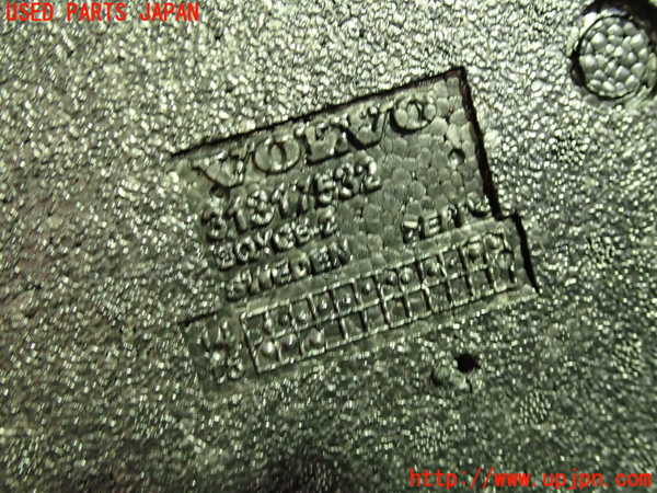 1UPJ-9230897773]ボルボ・V40(MD4204T)ラゲッジトレイ3 中古_2