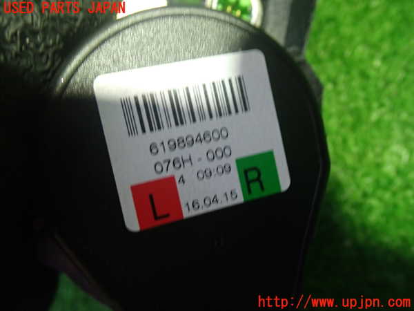 1UPJ-9230897155]ボルボ・V40(MD4204T)右2列目シートベルト 中古_2