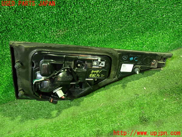 1UPJ-9230911550]エスティマハイブリッド(AHR20W)右リアフィニッシャー 中古_2