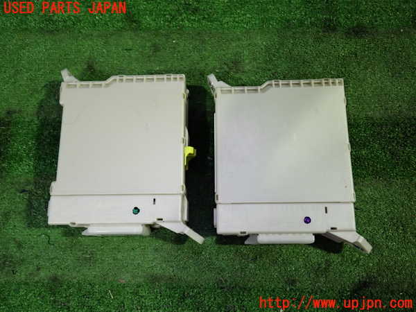 1UPJ-9230916741]エスティマハイブリッド(AHR20W)ヒューズボックス1 中古_2