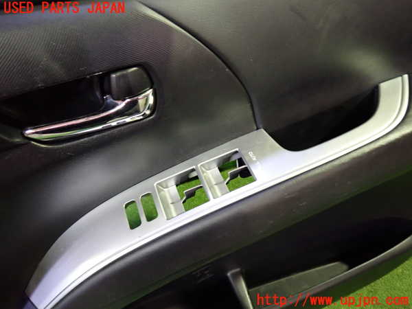 1UPJ-9230911234]エスティマハイブリッド(AHR20W)右前ドア内張り 中古_2
