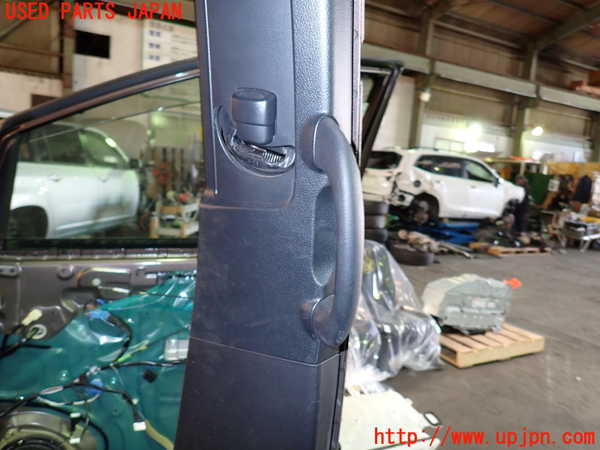 1UPJ-9230917665]エスティマハイブリッド(AHR20W)右センターピラートリム 中古_3
