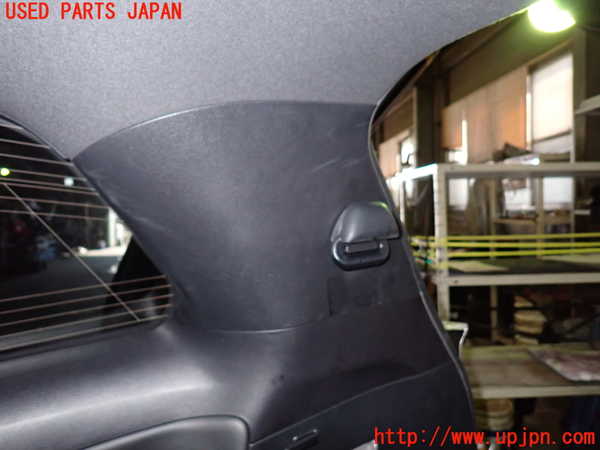 1UPJ-9230917675]エスティマハイブリッド(AHR20W)右リアピラートリム 中古_3