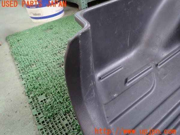 3UPJ=9230920634]ボルボ V60 クロスカントリー(FD4204T)純正オプション 31271203 ラゲッジマット トレイ トランクロードライナー 中古_2