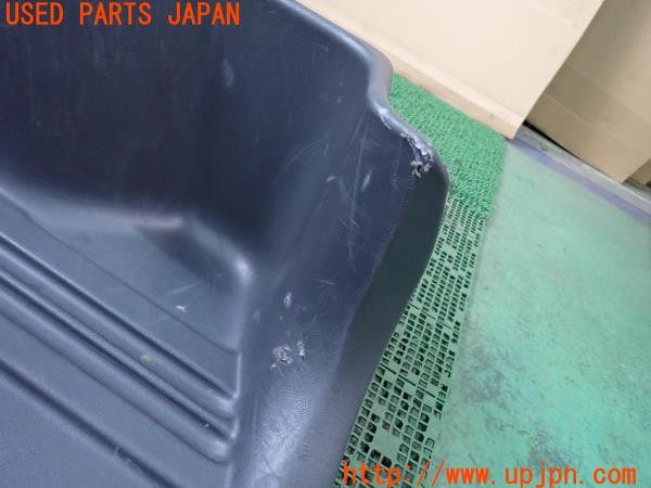 3UPJ=9230920634]ボルボ V60 クロスカントリー(FD4204T)純正オプション 31271203 ラゲッジマット トレイ トランクロードライナー 中古_3