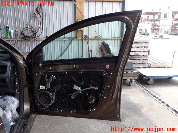 2UPJ-9230921230]ボルボ・V60 クロスカントリー(FD4204T)右前ドア (43R-001026 M25100) 中古_4