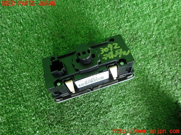 2UPJ-9230926285]ボルボ・V60 クロスカントリー(FD4204T)ライトスイッチ 中古_2