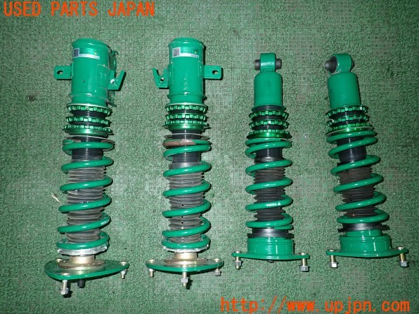 3UPJ=9230930440]レヴォーグ 1.6 STI Sport EyeSight(VM4 F型)後期 TEIN テイン VCSA8-11Y46 VCSA9-11931 車高調 全長調整式 1台分 中古_2