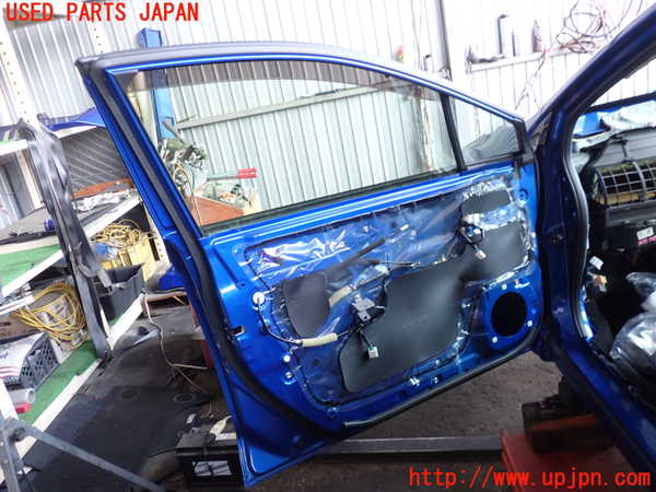 2UPJ-9230931260]レヴォーグ(VM4)左前ドア 中古(43R-00034 M2H4U)_4