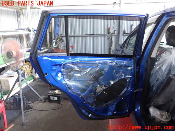 2UPJ-9230931320]レヴォーグ(VM4)左後ドア 中古(43R-00073 M2L4)_4