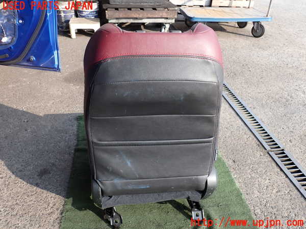 2UPJ-9230937035]レヴォーグ(VM4)運転席シート 中古_4