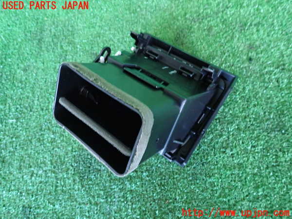 2UPJ-9230937527]レヴォーグ(VM4)エアコン吹き出し口2 (右) 中古_3