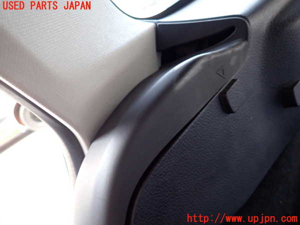 2UPJ-9230937675]レヴォーグ(VM4)右リアピラートリム 中古_4