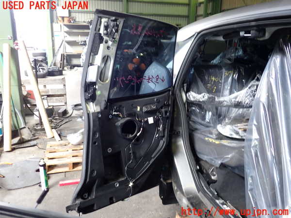 2UPJ-9230951290]BMW i3(1Z06)(I01)右後ドア 中古(43R-007951 M19)_5