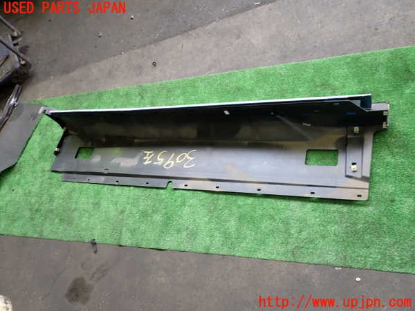 2UPJ-9230951392]BMW i3(1Z06)(I01)左サイドステップ 中古_4