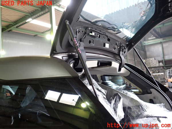 2UPJ-9230951584]BMW i3(1Z06)(I01)リアゲートダンパー 中古_2