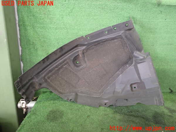 2UPJ-9230951090]BMW i3(1Z06)(I01)右前フェンダーライナー 中古_2
