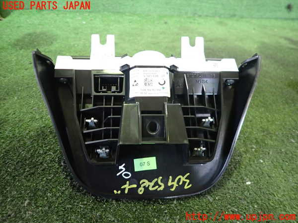 2UPJ-9230956170]BMW i3(1Z06)(I01)スピードメーター 中古_2