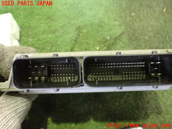 2UPJ-9230956110]BMW i3(1Z06)(I01)エンジンコンピューター DME 中古_3