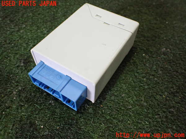 2UPJ-9230956149]BMW i3(1Z06)(I01)コンピューター4 中古_2