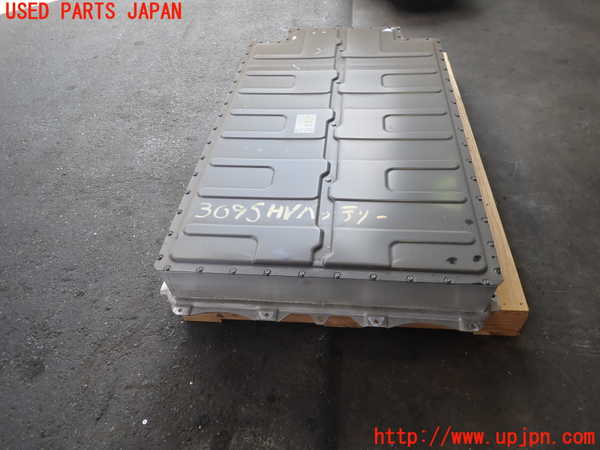 2UPJ-9230956911]BMW i3(1Z06)(I01)ハイブリッドバッテリー1 中古_2