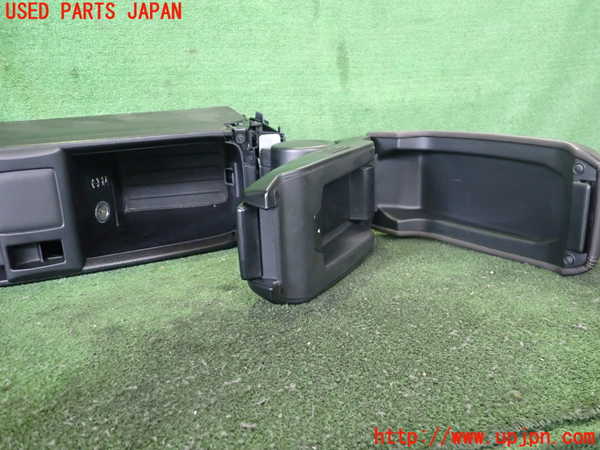 2UPJ-9230957540]BMW i3(1Z06)(I01)センターコンソール 中古_4