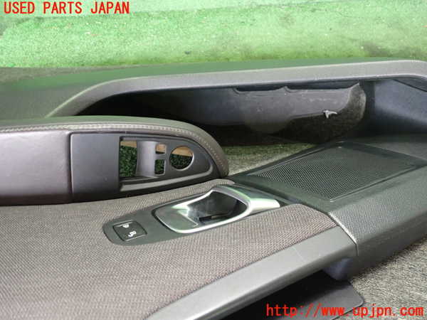 2UPJ-9230951234]BMW i3(1Z06)(I01)右前ドア内張り 中古_3
