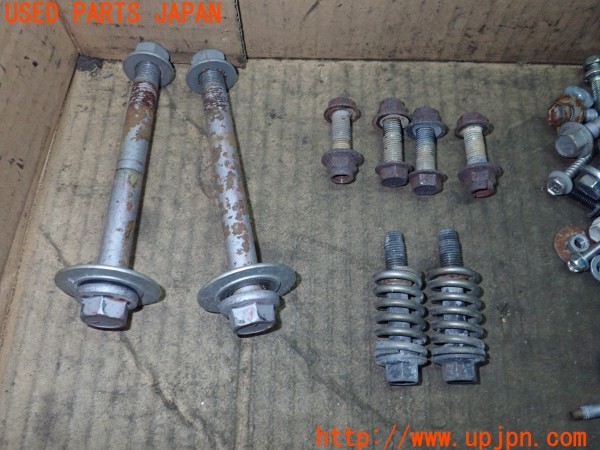 3UPJ=9230960720]クラウンロイヤル(GRS200)前期 ネジ・ナット・ステー類 セット ジャンク_2