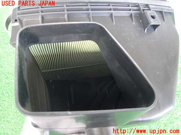 2UPJ-9230962560]クラウン ロイヤル(GRS200)エアクリーナーボックス 中古_4