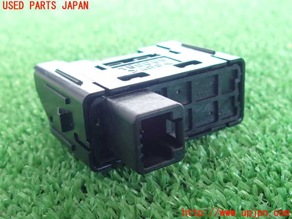 2UPJ-9230966308]クラウン ロイヤル(GRS200)スイッチ3 (ODO/TORIP RESET) 中古_2
