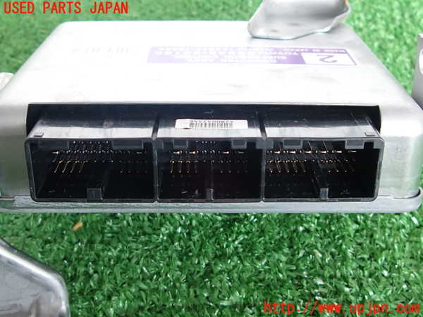 2UPJ-9230966120]クラウン ロイヤル(GRS200)サスペンションコンピューター 中古_4