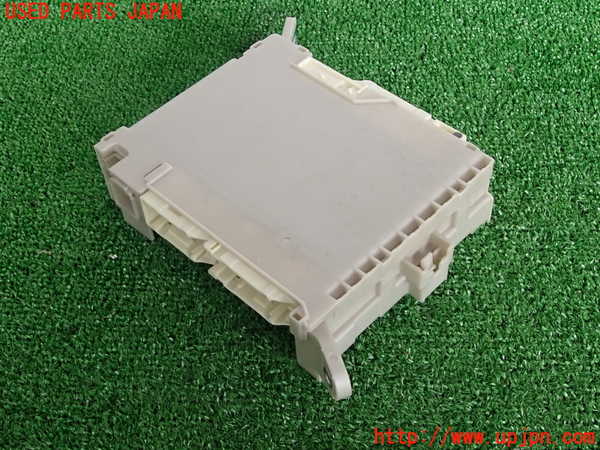 2UPJ-9230966742]クラウン ロイヤル(GRS200)ヒューズボックス2 中古_2