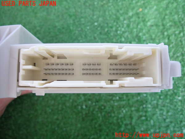 2UPJ-9230966743]クラウン ロイヤル(GRS200)ヒューズボックス3 中古_5