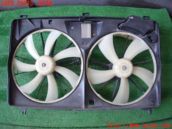 2UPJ-9230966836]クラウン ロイヤル(GRS200)電動ファン1 中古_2