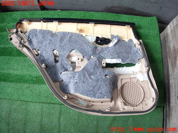 2UPJ-9230961294]クラウン ロイヤル(GRS200)右後ドア内張り 中古_4