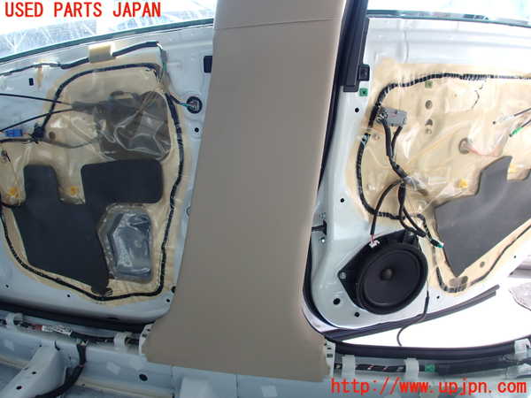 2UPJ-9230967665]クラウン ロイヤル(GRS200)右センターピラートリム 中古_3