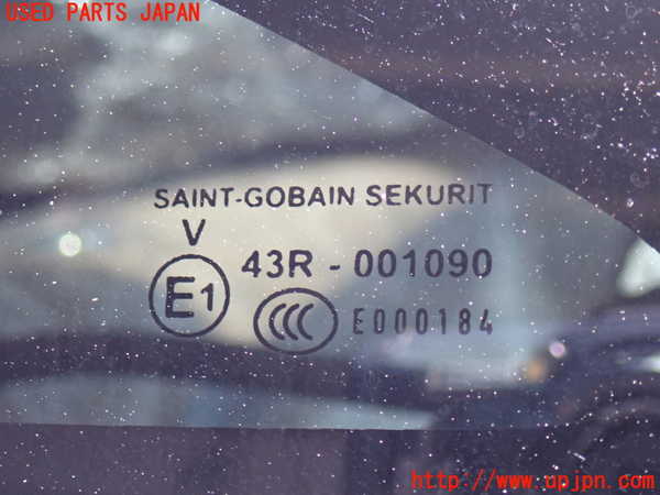 2UPJ-9230971382]ジャガー・XJ(J12LA)左クォーターガラス (43R-001090) 中古_3