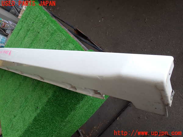 2UPJ-9230971390]ジャガー・XJ(J12LA)右サイドステップ 中古_3