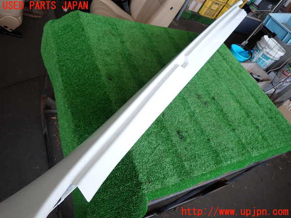2UPJ-9230971392]ジャガー・XJ(J12LA)左サイドステップ 中古_4