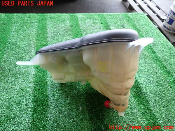 2UPJ-9230972410]ジャガー・XJ(J12LA)ラジエータータンク 中古_2
