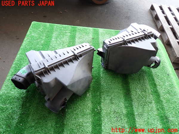 2UPJ-9230972560]ジャガー・XJ(J12LA)エアクリーナーボックス 中古_3