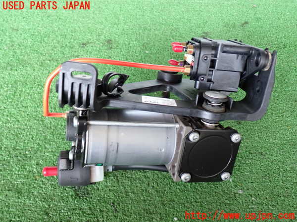 2UPJ-9230975535]ジャガー・XJ(J12LA)エアサスポンプ 中古_2