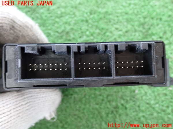 2UPJ-9230976147]ジャガー・XJ(J12LA)コンピューター2 (パーキングエイド) 中古_2