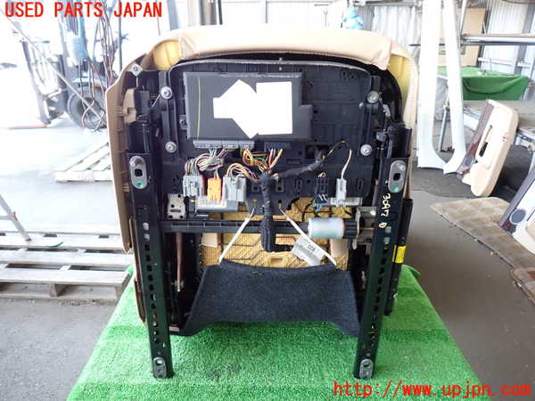 2UPJ-9230977035]ジャガー・XJ(J12LA)運転席シート 中古_5