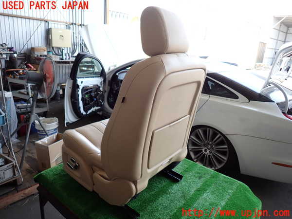 2UPJ-9230977065]ジャガー・XJ(J12LA)助手席シート 中古_3