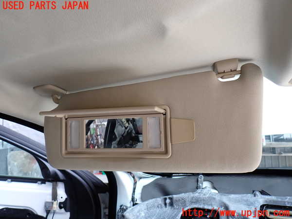 2UPJ-9230977630]ジャガー・XJ(J12LA)室内サンバイザー左側 中古_3