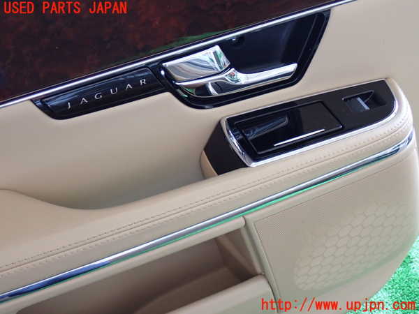2UPJ-9230971324]ジャガー・XJ(J12LA)左後ドア内張り 中古_4