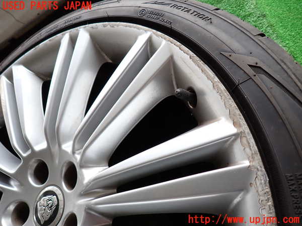 2UPJ-9230979054]ジャガー・XJ(J12LA)タイヤ　ホイール　1本④ 245/40R20 中古_3